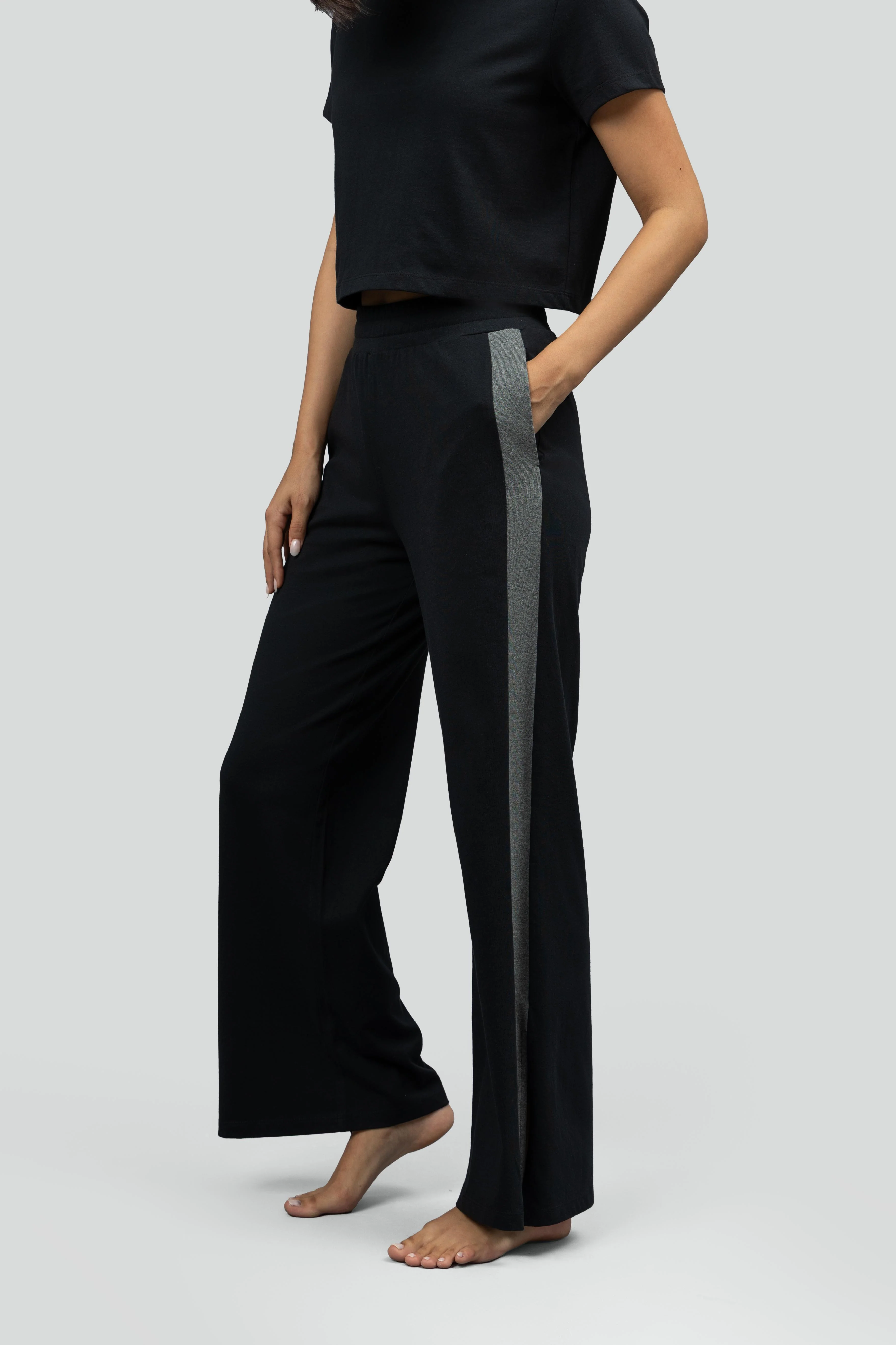 Black Soft Cotton Side Slit Flare Lounge Set - Image 12