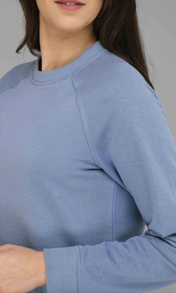 Ice-Blue Fleece Long Pullover Set - Image 9