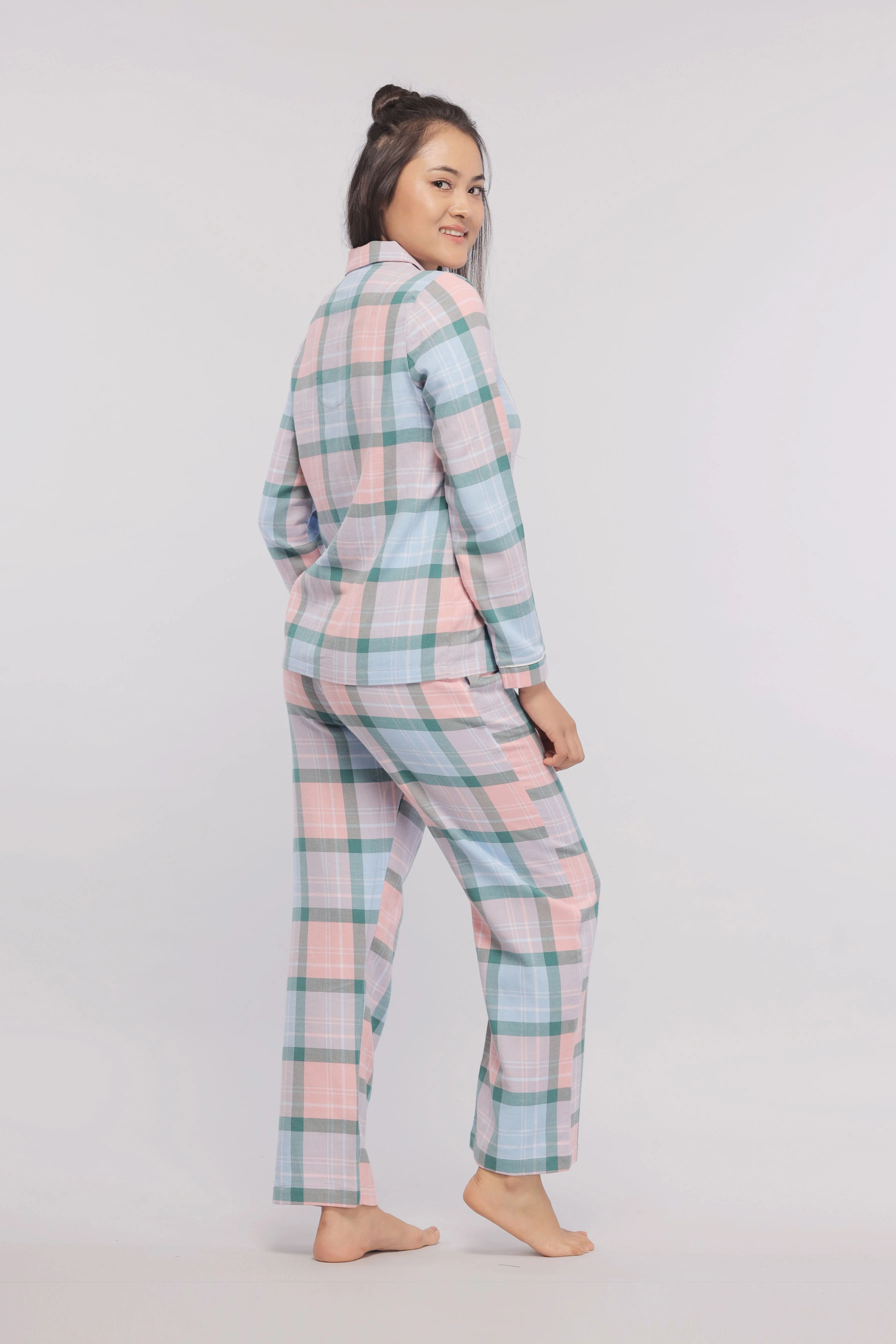 Plaid Flannel Pajama Set - Image 4