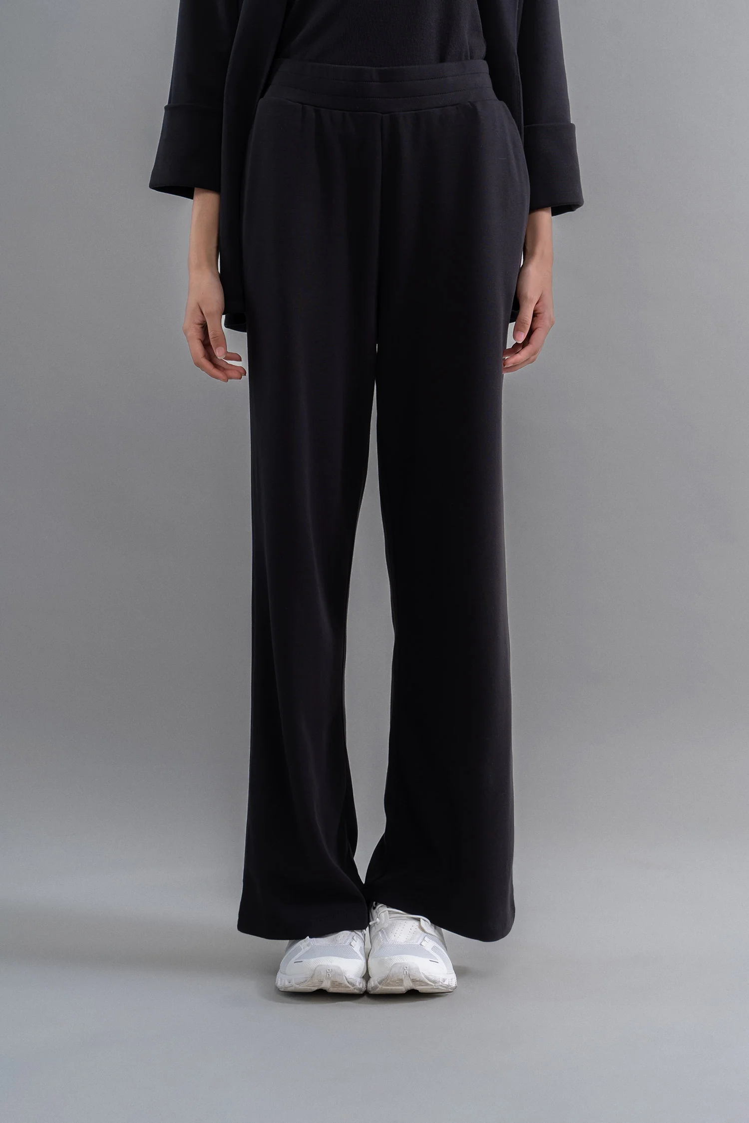 Snugknit® Black Flared Pant With Tank Top & Blazer - Image 7